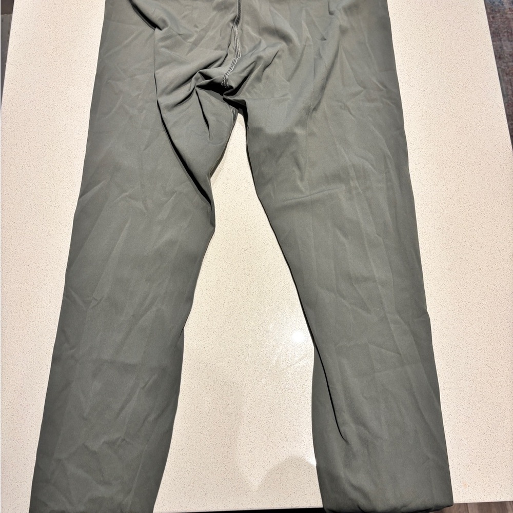 lululemon Wunder High Rise - Picture 2 of 3